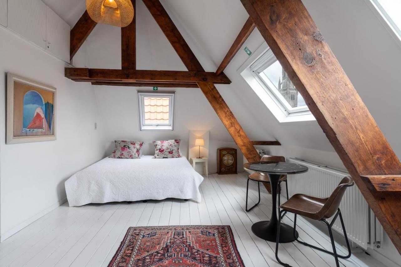 The Blue House Bed & Breakfast Brugge Bagian luar foto